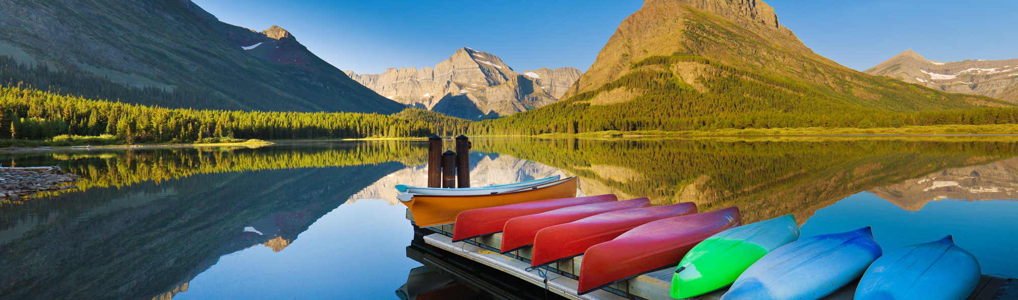 Canoes at Mt. Rainer National Park