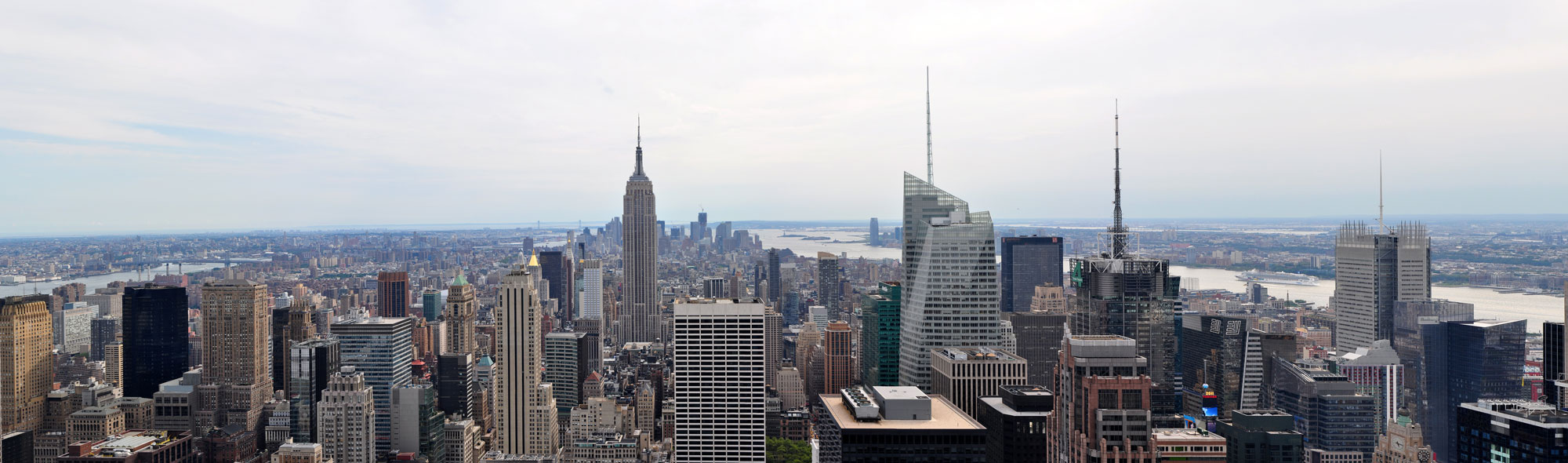 New York City skyline YAV banner