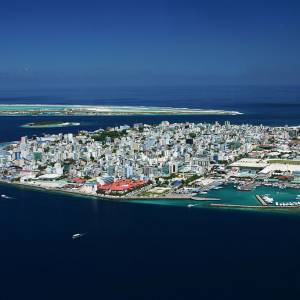 maldives island sinking